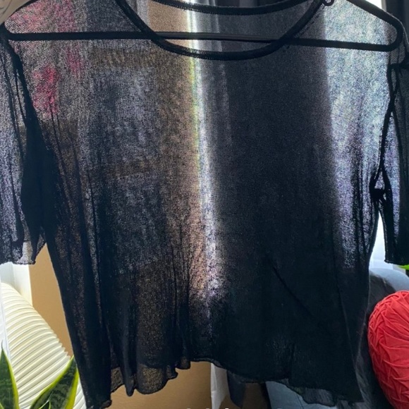 Mesh Top - Picture 3 of 3